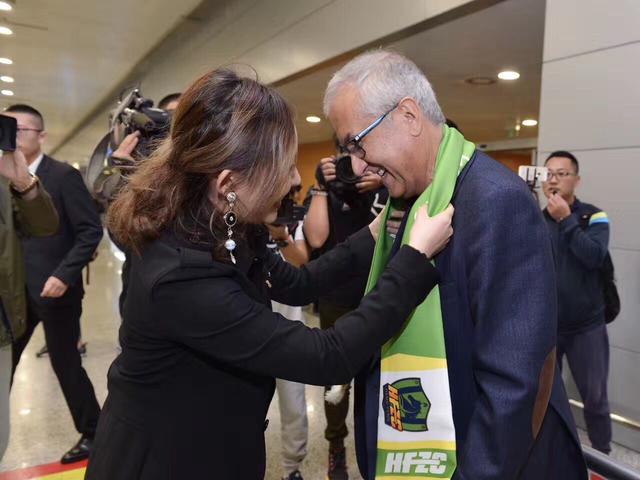 就想吃肉肉徐婉婉
